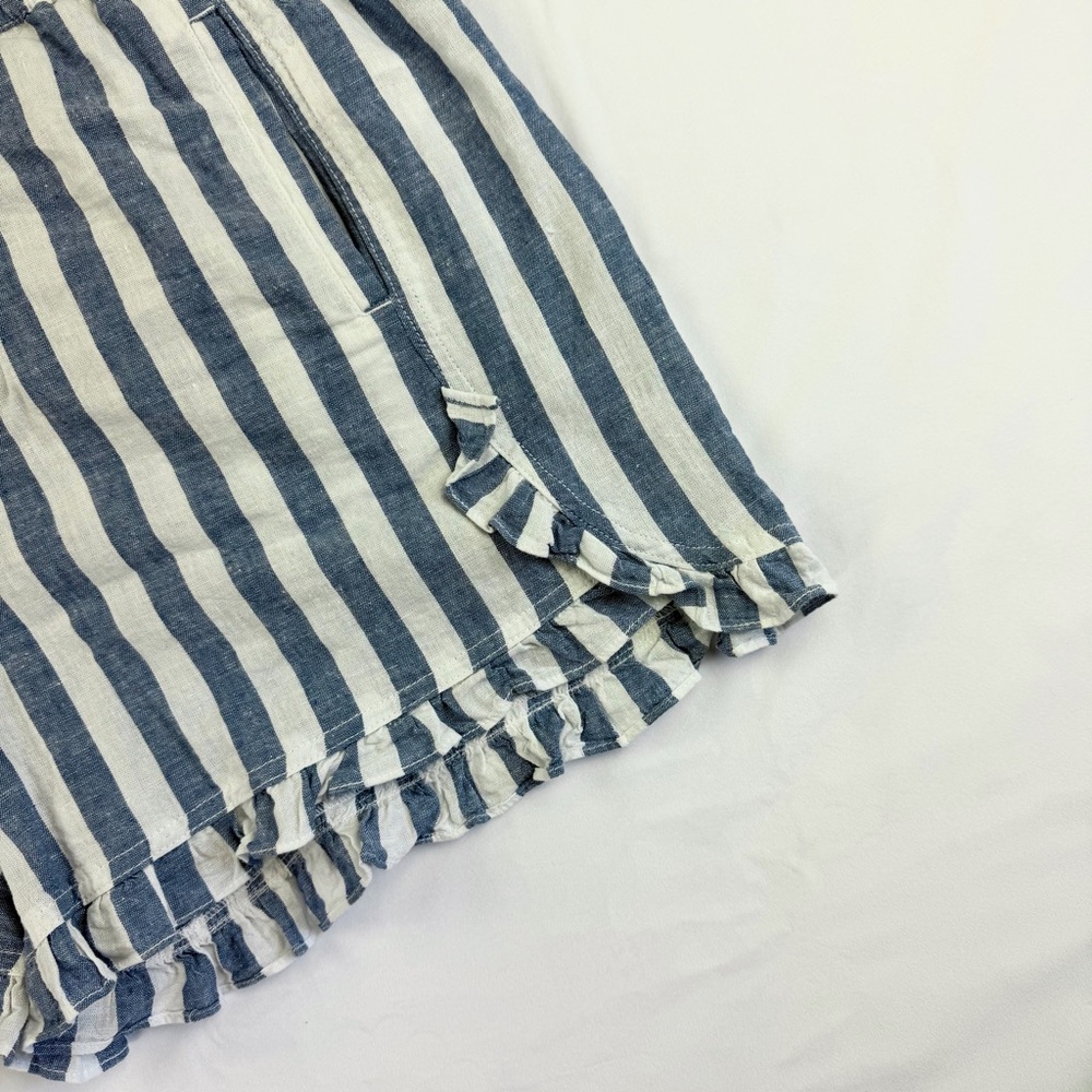 beachlunchlounge Striped Ruffle Hem Linen Shorts in Blue & White Size Large EUC - Picture 4 of 12
